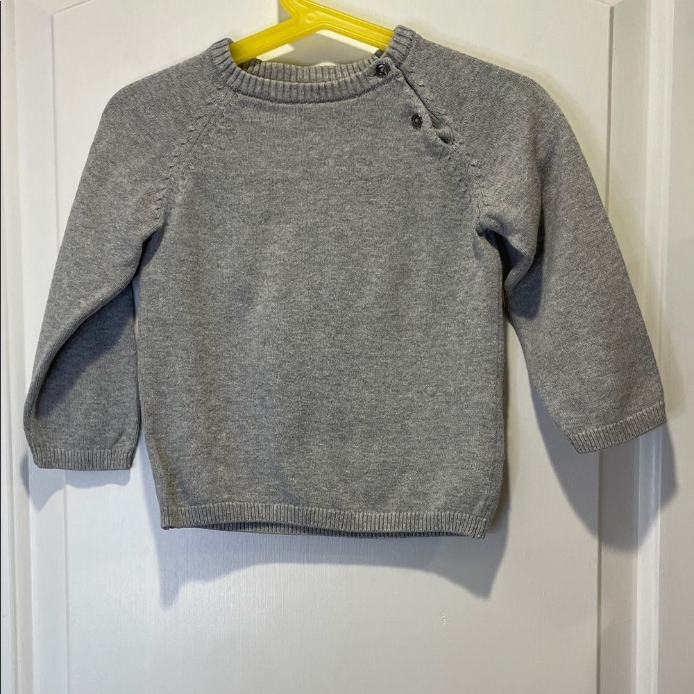 H& M Gray Kids Sweater size 18M